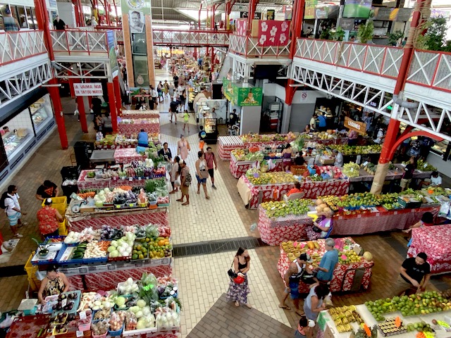 Market food section