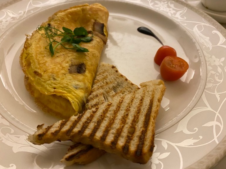 Breakfast omelette