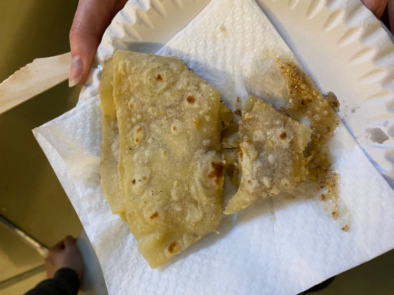 Potato crep with walnuts and honey