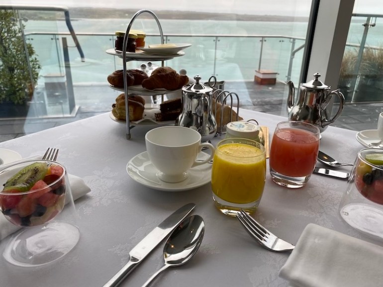 Breakfast wit a view